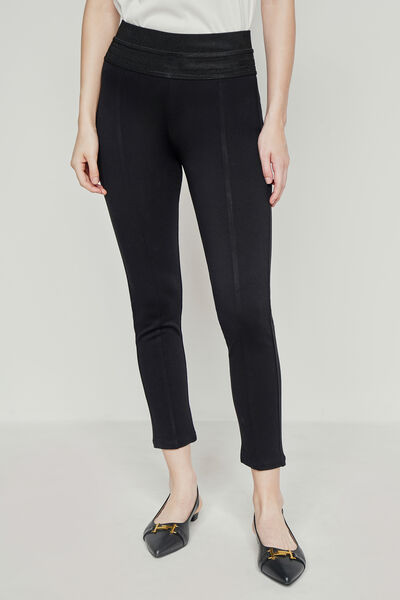 Black Solid Straight Bottom
