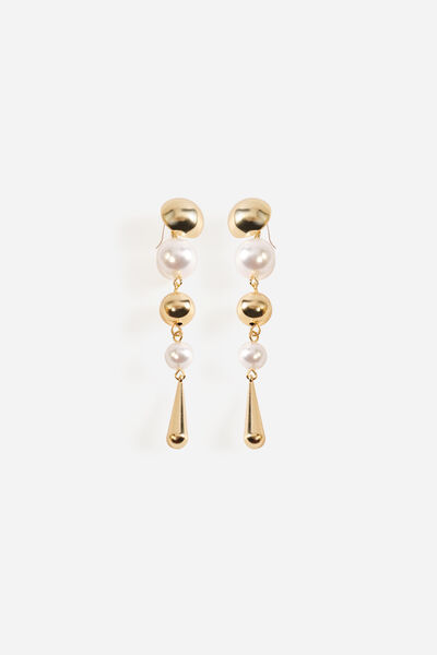 Pearl Gleam Earrings